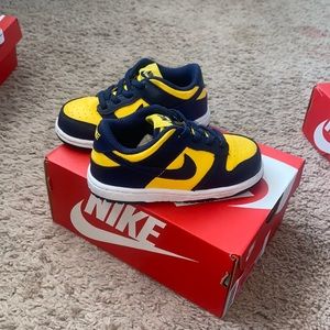 Dunks
